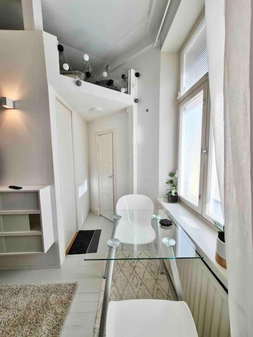 Stylish Studio In Downtown Helsingfors Eksteriør bilde